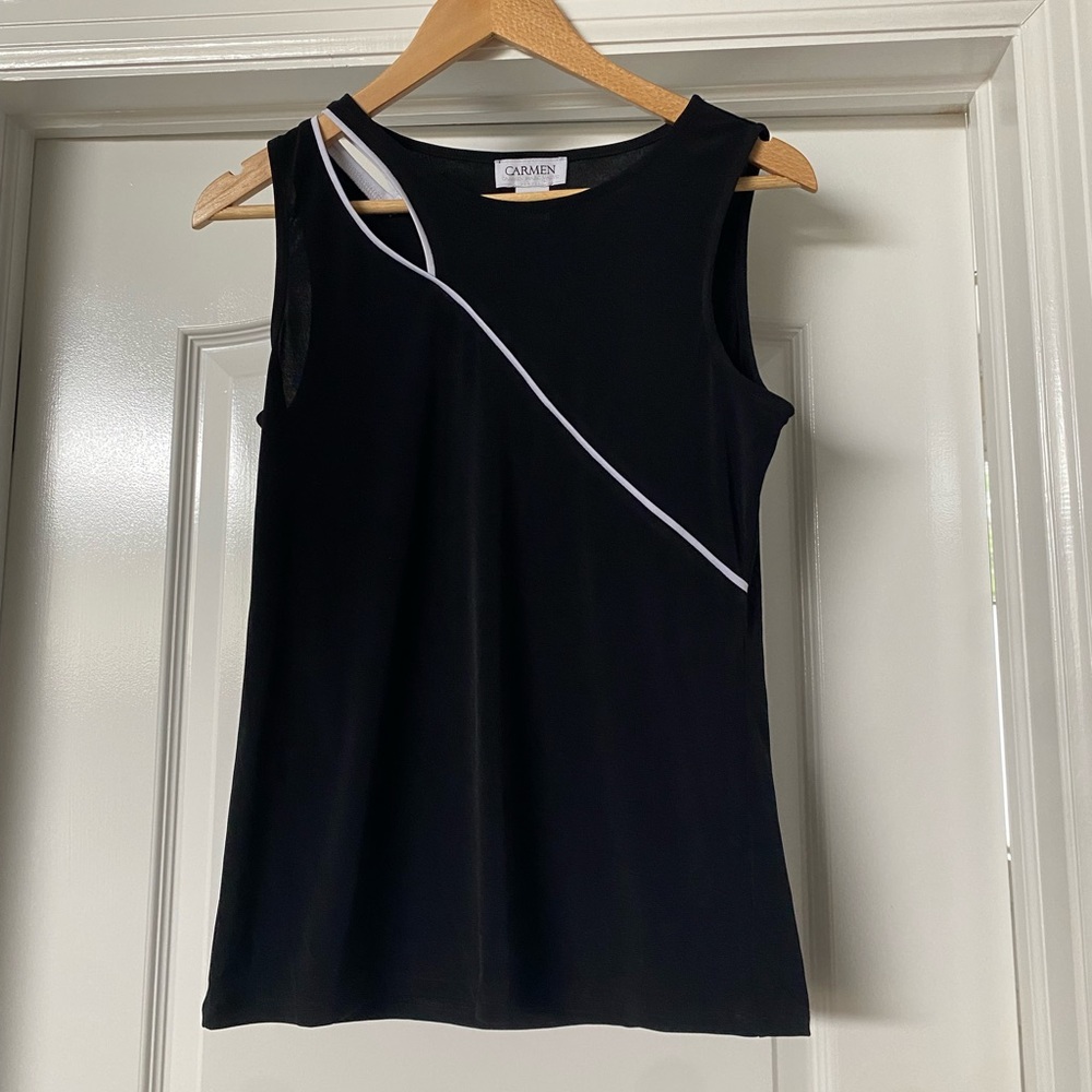 Carmen - women’s black tank w white trim size small